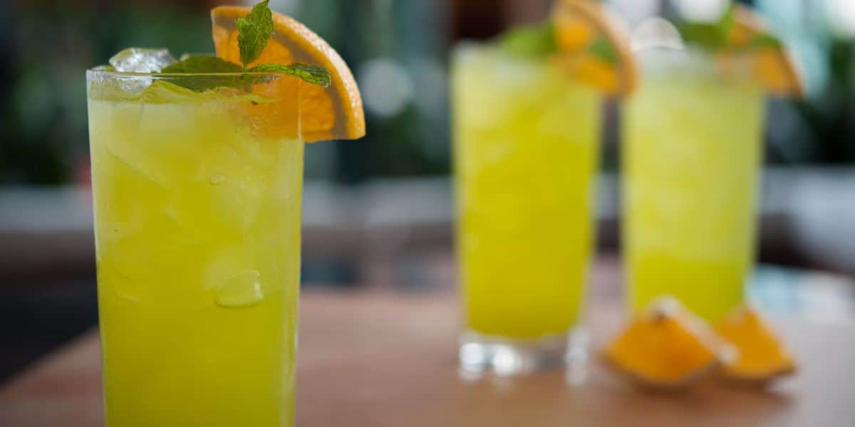 African margarita Dawa bar