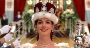 Anne Hathaway Vanity Fair Walk Out
