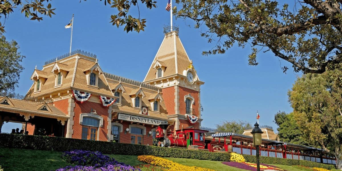 Disneyland entrance main street USA railroad station