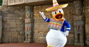 donald duck meet and greet in mexico pavilion, epcot