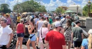 Crowds at EPCOT's International Food and Wine Festival