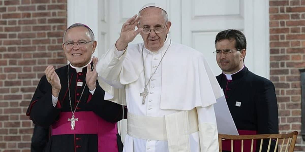 Pope Francis waves to the crowd at Independence Hall in Philadelphia in 2015.