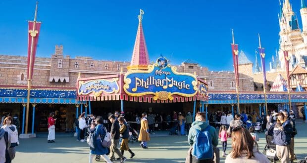 Guests flock to Mickey’s PhilharMagic at Tokyo Disneyland