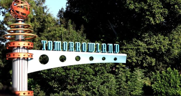 Tomorrowland entrance sign at Disneyland Park.