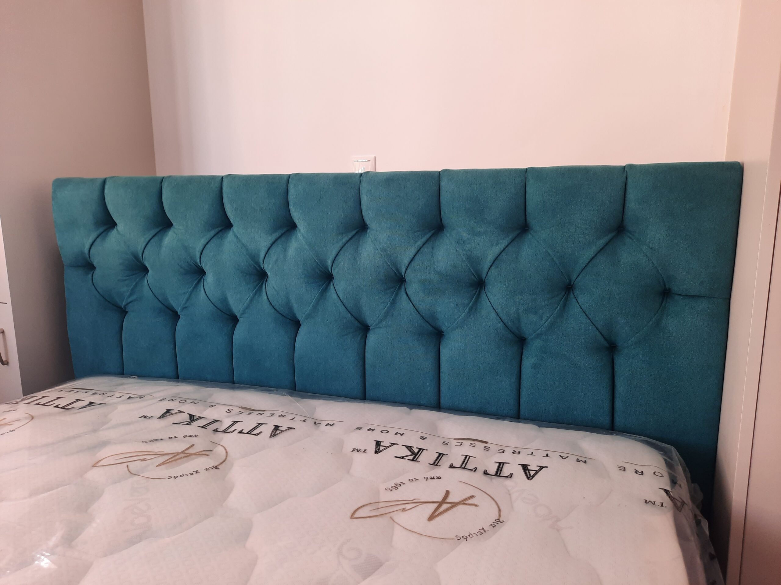 Ν63Α Κρεβάτι ντυμένο με αποθηκευτικό χώρο - Image 4