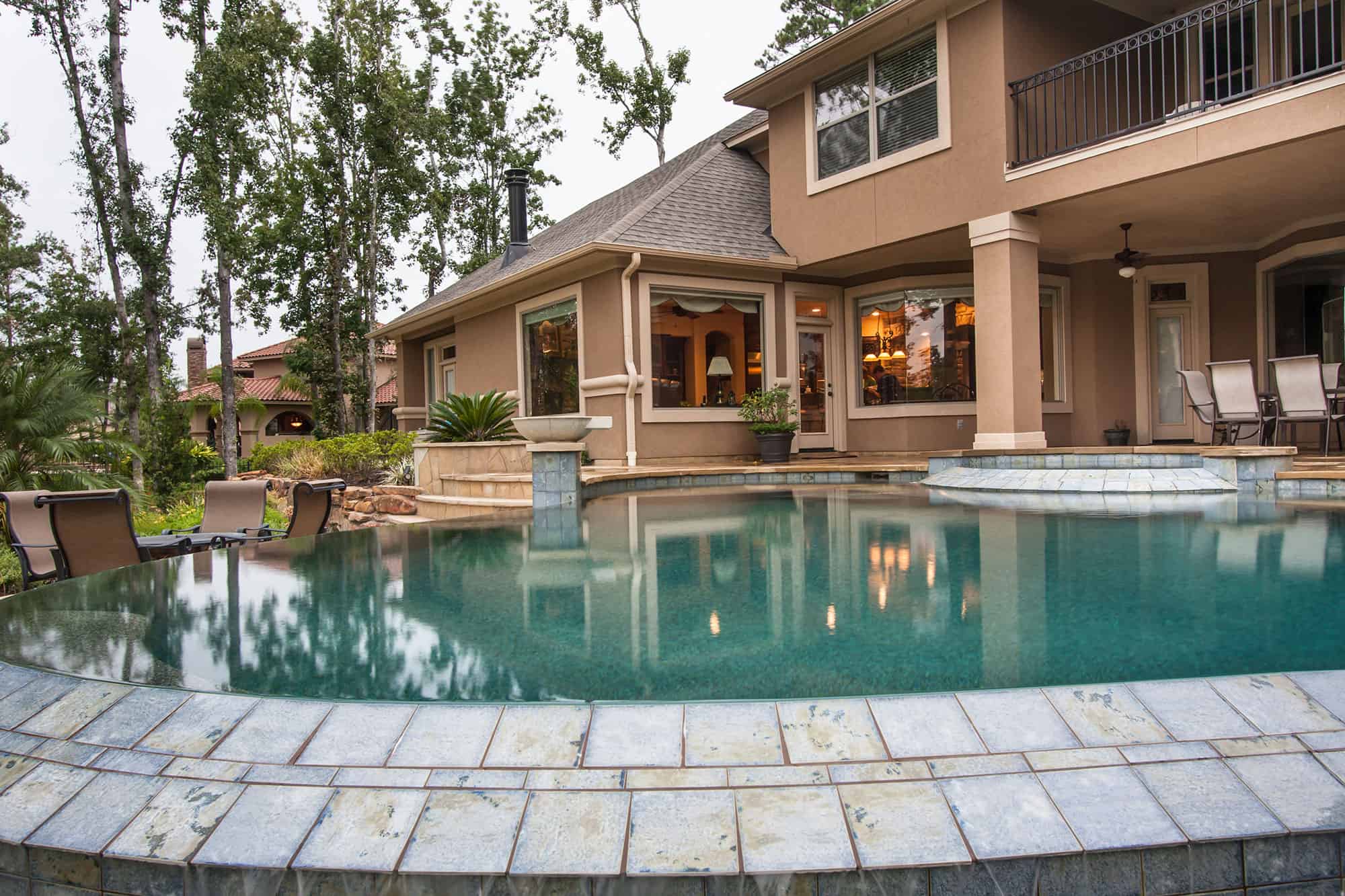 Lagoon Style Infinity Edge Pool, Kingwood, Texas