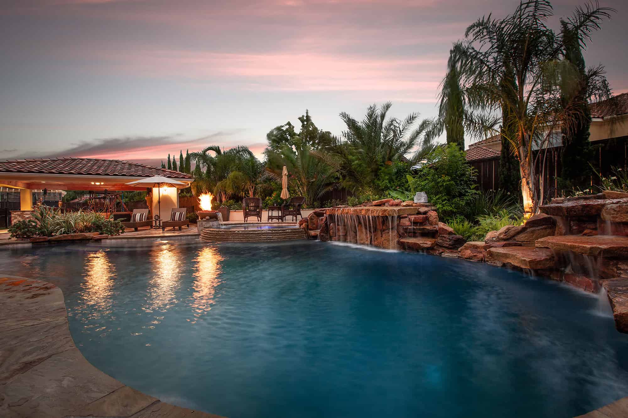 Moss Rock Water Feature Lagoon Style Pool
