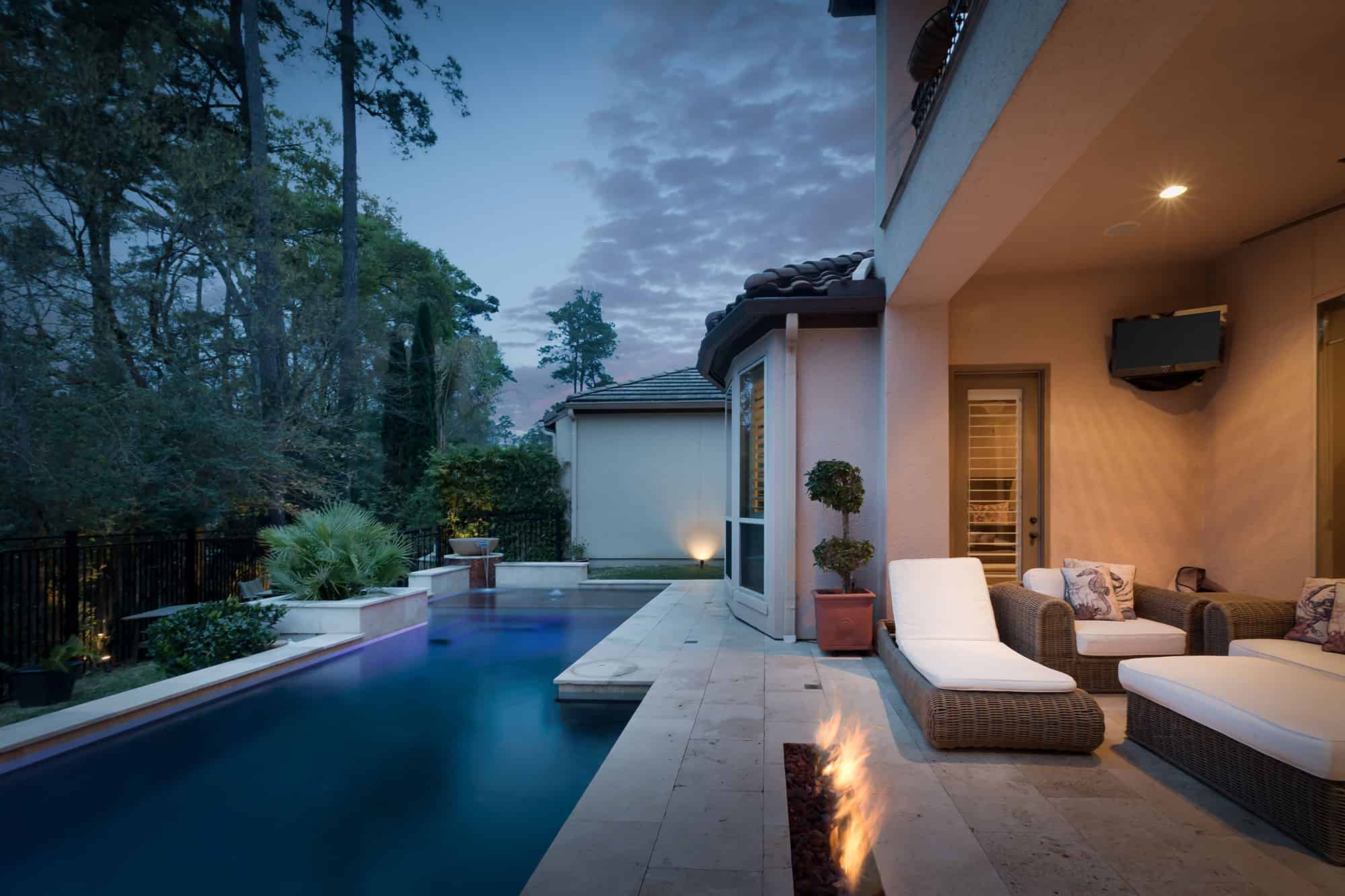 Downunda Pools, design and installation