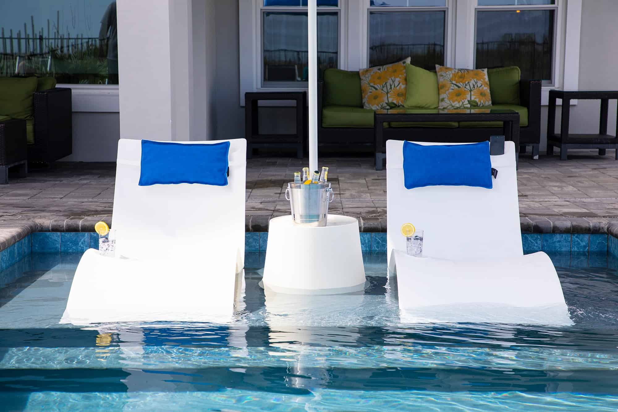 Shelf Lounger In Pool Furniture Houston