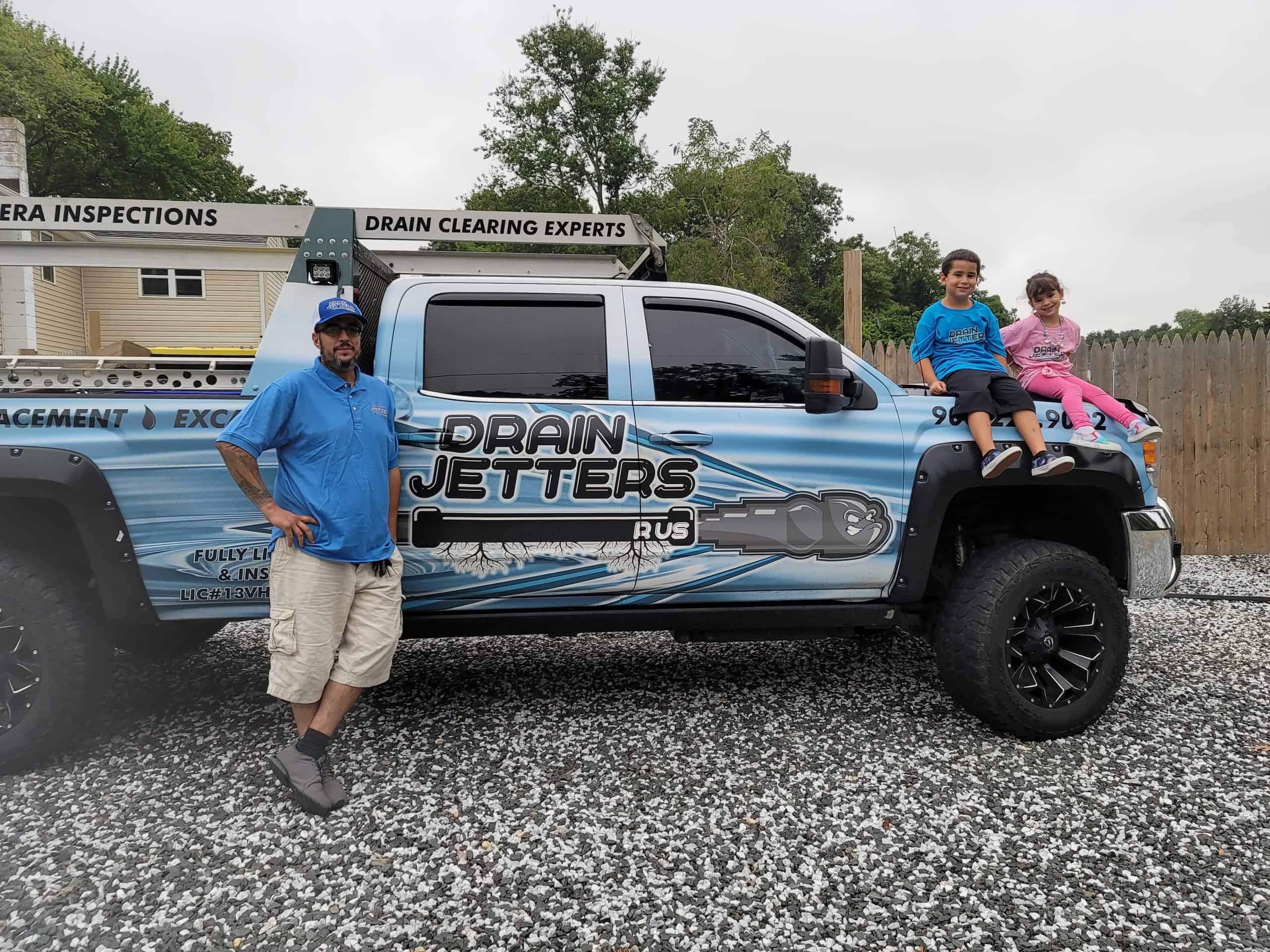 Reliable residential and commercial drainage services from Drain Jetters R Us to keep your system flowing.