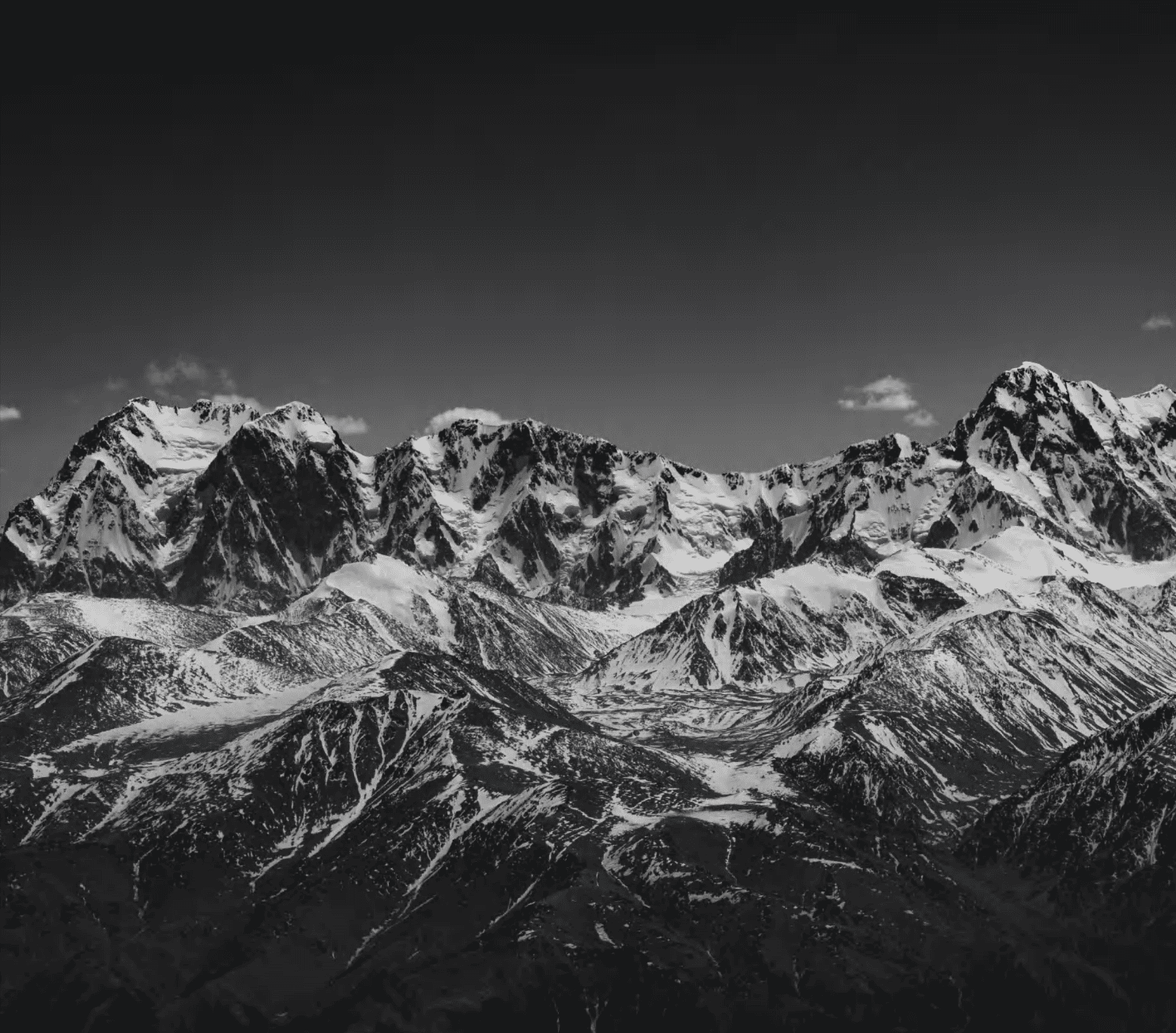 China Wine Club Xianghai Tianshan Mountains Xinjiang