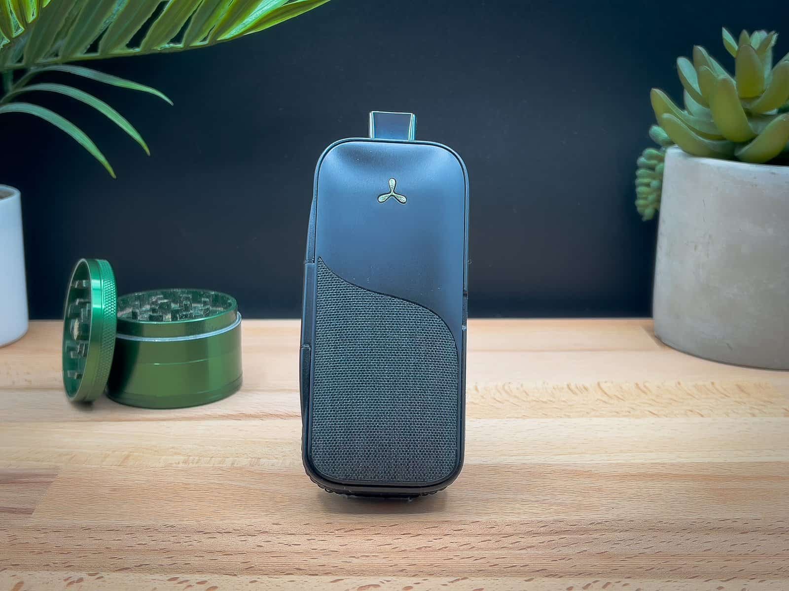 AirVape Legacy Pro review – close-up of the premium hemp cloth design and compact build of this feature-packed dry herb vaporizer.