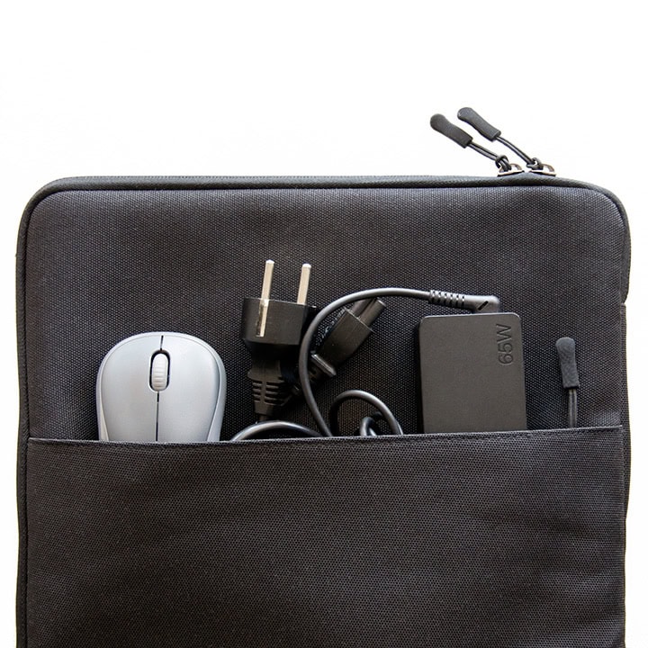 laptop sleeve external pocket External laptop sleeve pocket for charger, mouse, cables etc...