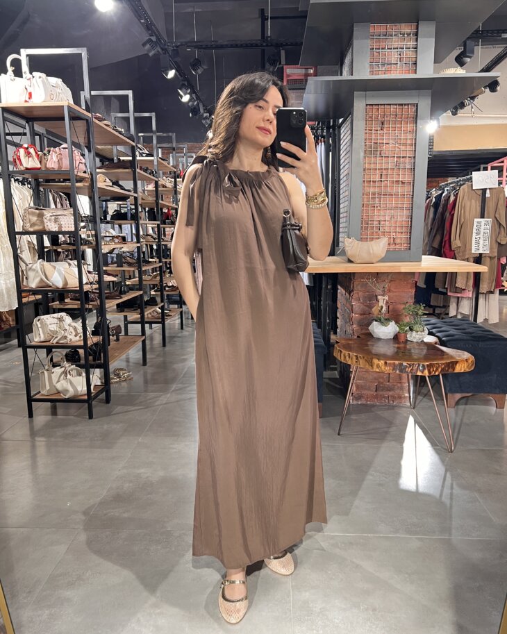 Yaka Büzgülü Halter Elbise