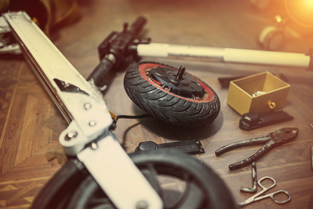 Reparatii trotinete electrice