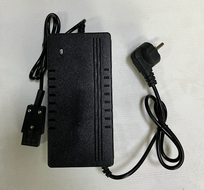 incarcator pentru scuter electric 3A