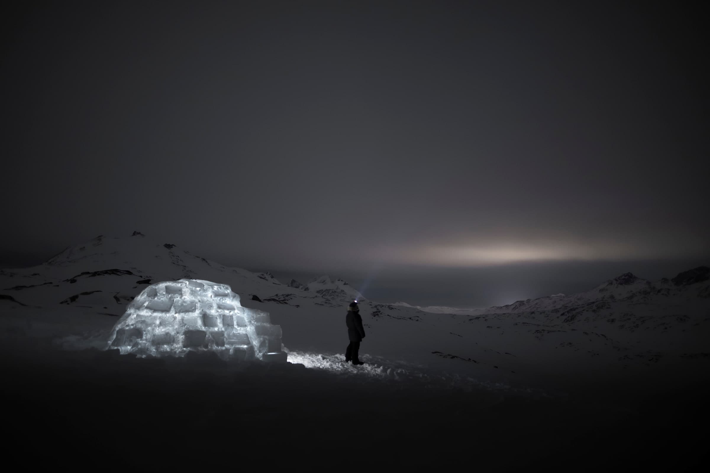 Igloo camping view by the dark night.