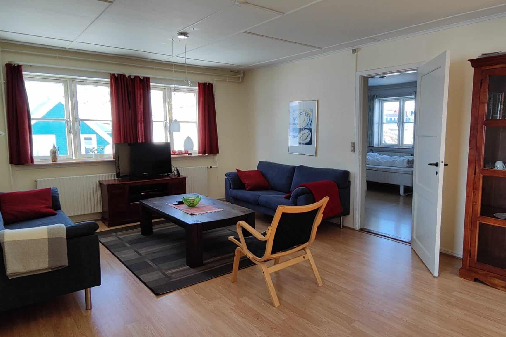 View of the livingroom of Discovery Lodge. Photo by John Christensen