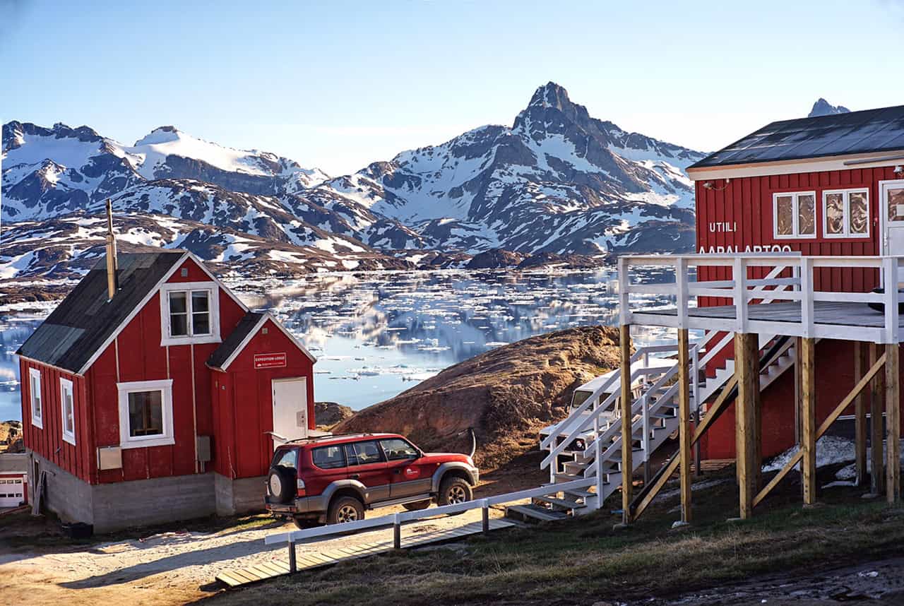 The Red House Eastgreenland Tasiilaq - Photo by Ulrike Fischer