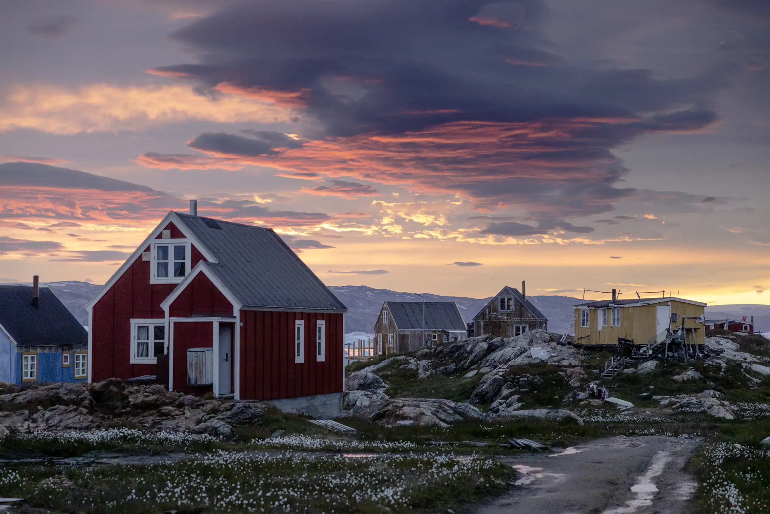 Sunset in Tiilerilaaq.