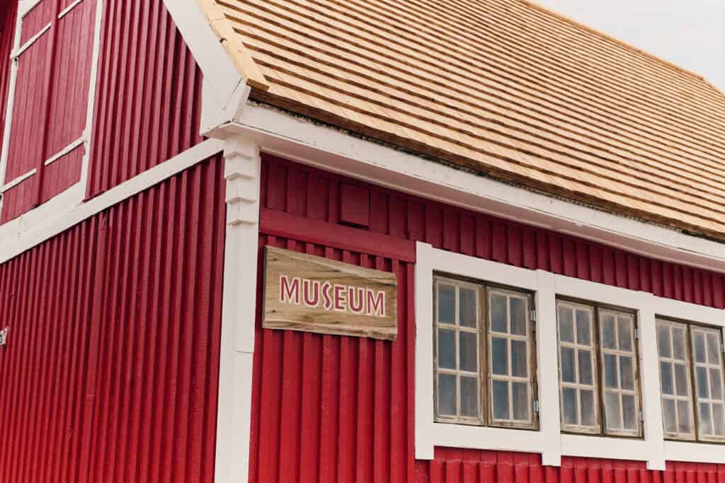 The outside of Ittoqqortoormiit museum.