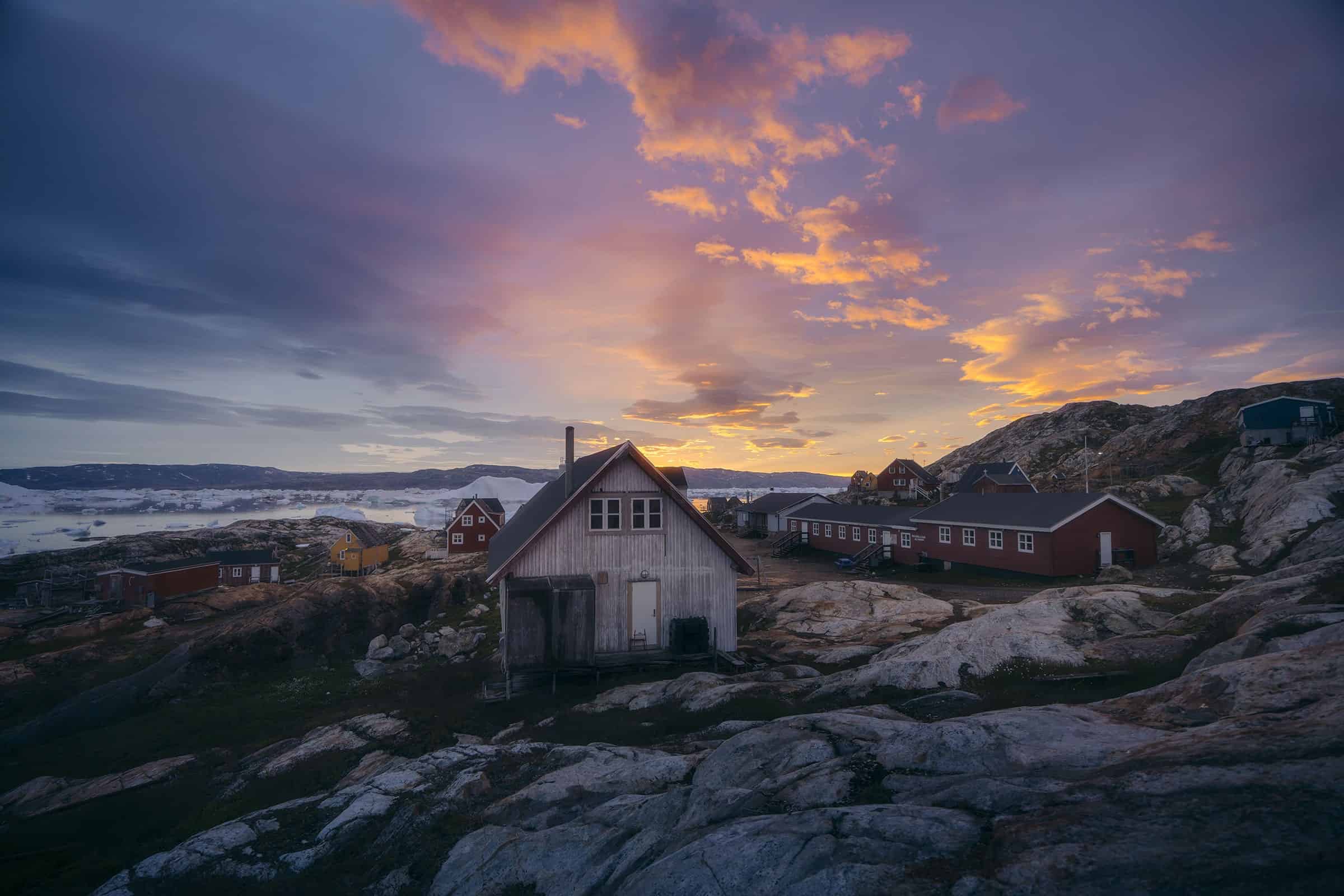 Sunset skies at Tiilerilaaq.