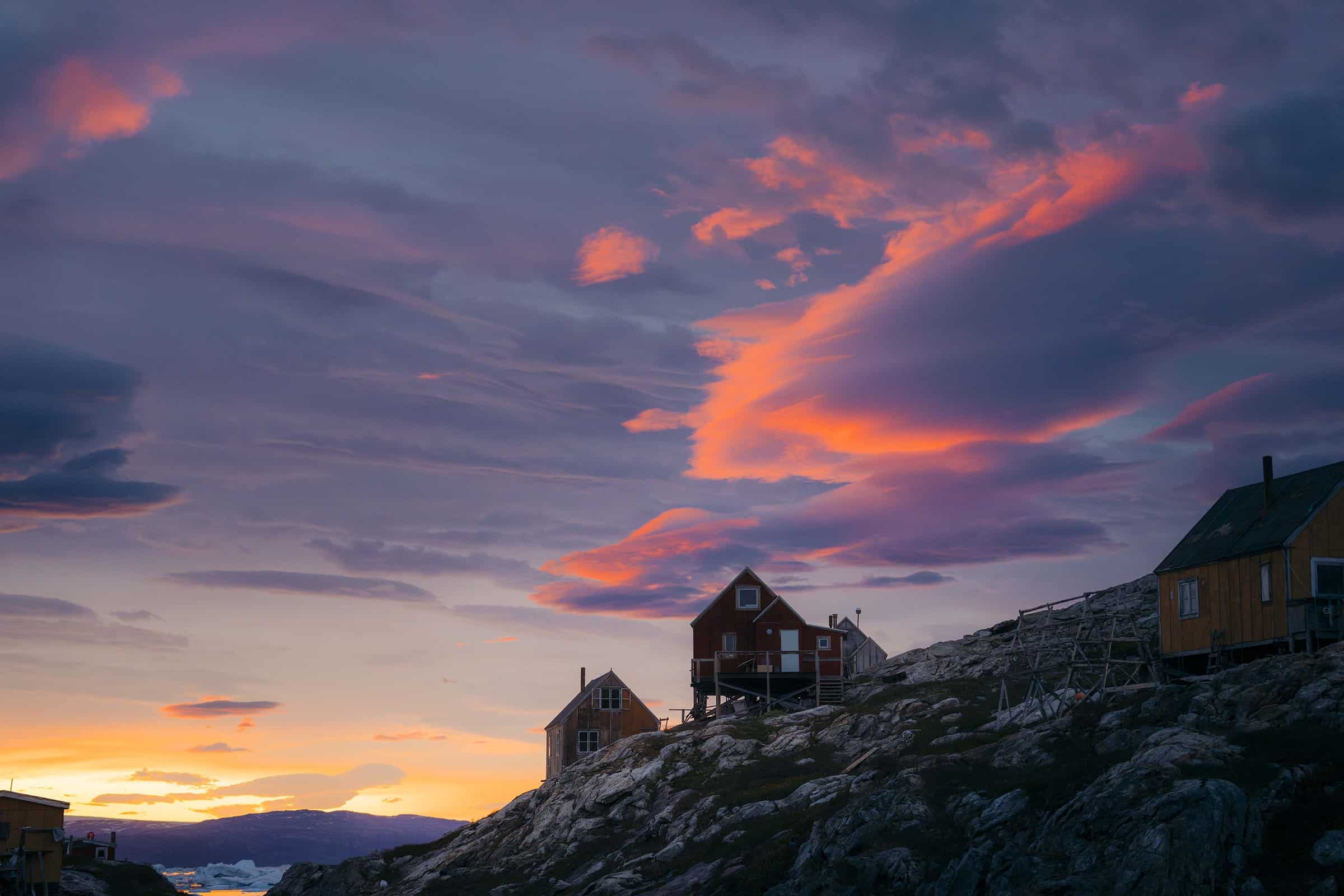 Sunset sky at Tiilerilaaq.