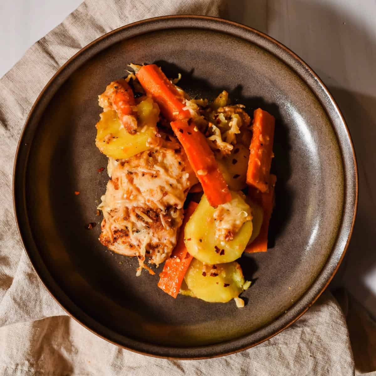 Easy & Healthy Garlic Parmesan Chicken and Potatoes (One Pan)
