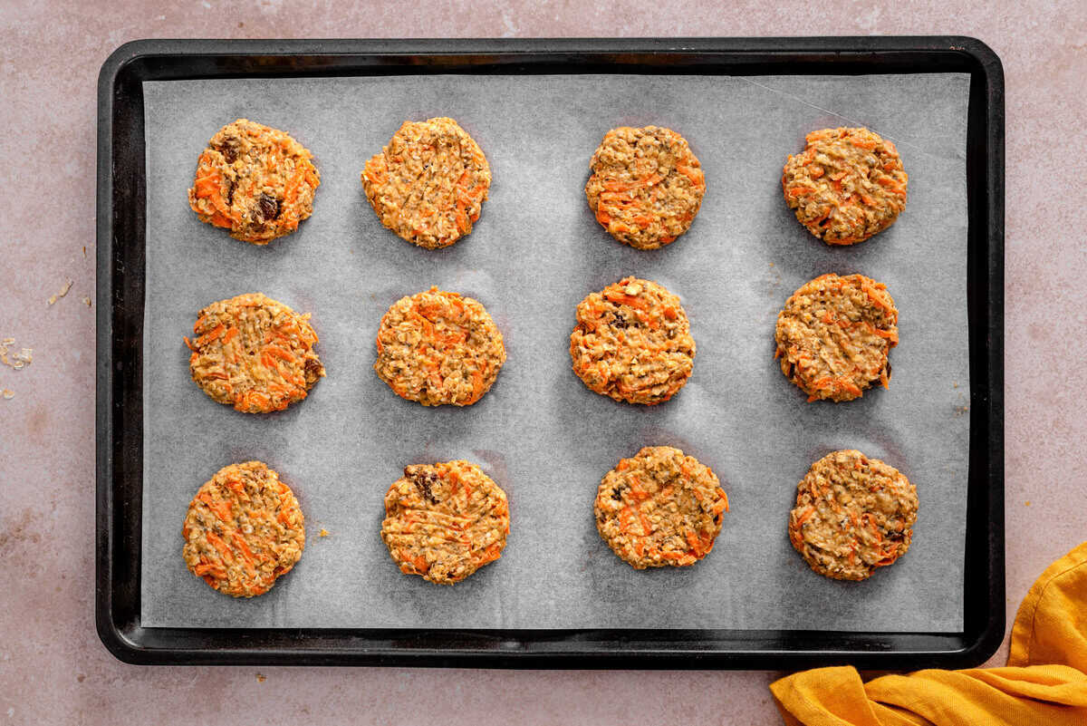Cookies set on sheet pan ready for baking.