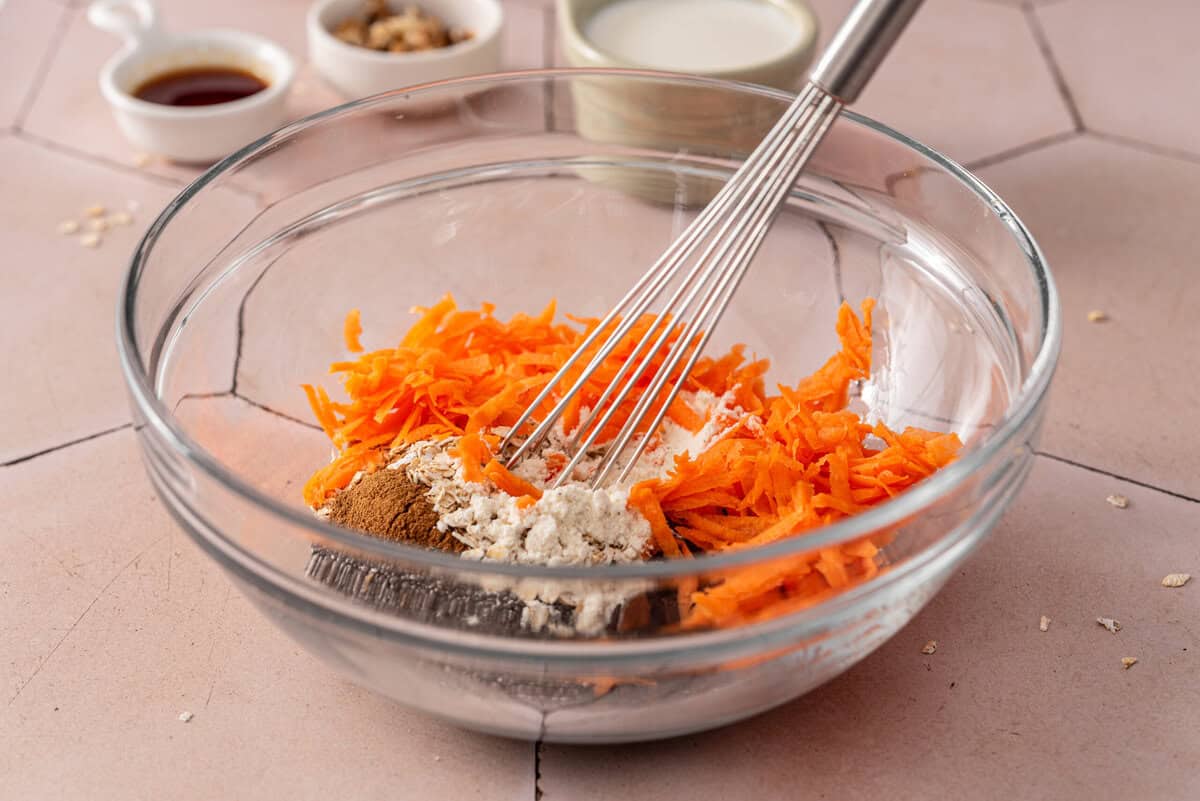 this shows me mixing the dry ingredients in a bowl 