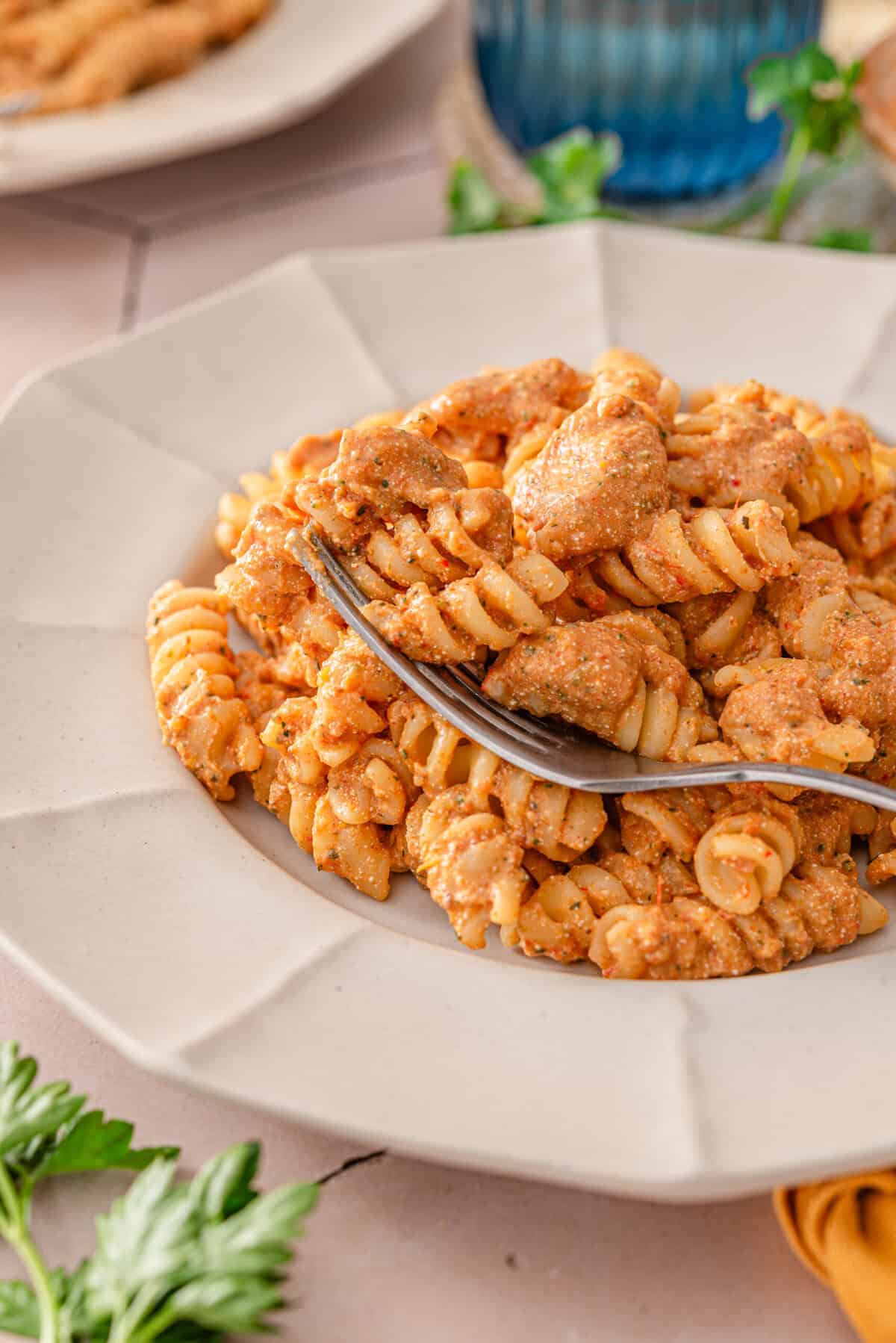 Sideview show of veggie pasta.