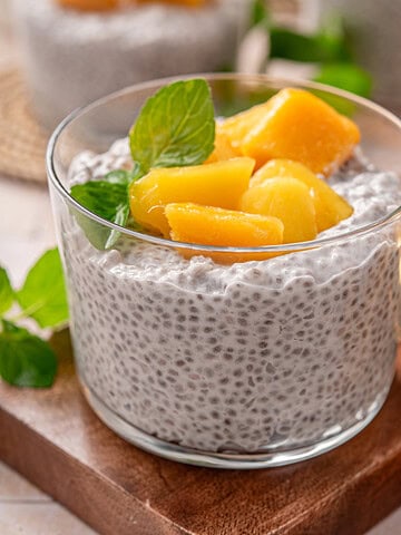 Side shot picture of my creamy coconut chia pudding.