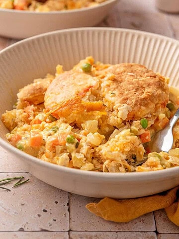 Side shot of chicken pot pie.