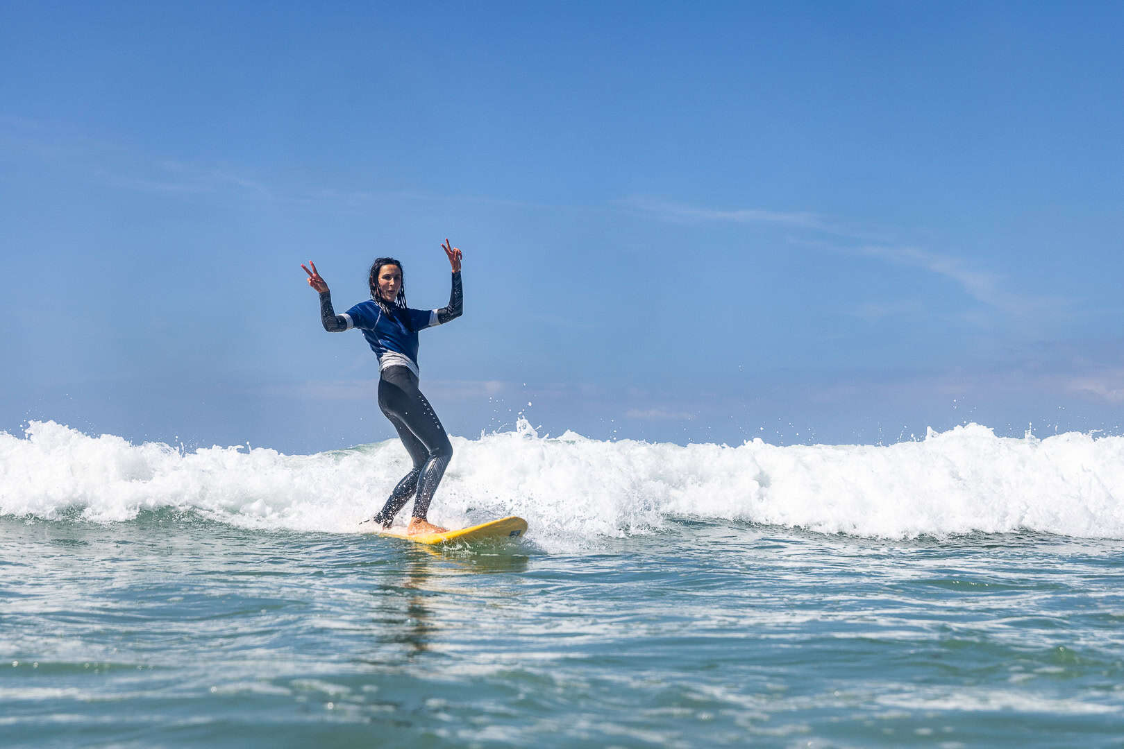 Cours de surf pour enfants Pors Carn