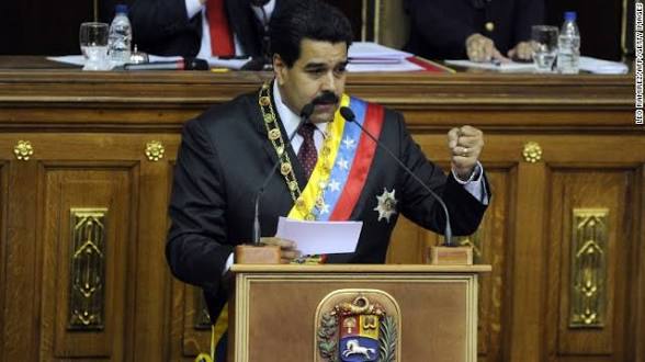 «Nicolás Maduro responde a Donald Trump tras autorización de operaciones militares de la CIA en Venezuela: “No queremos una guerra”»