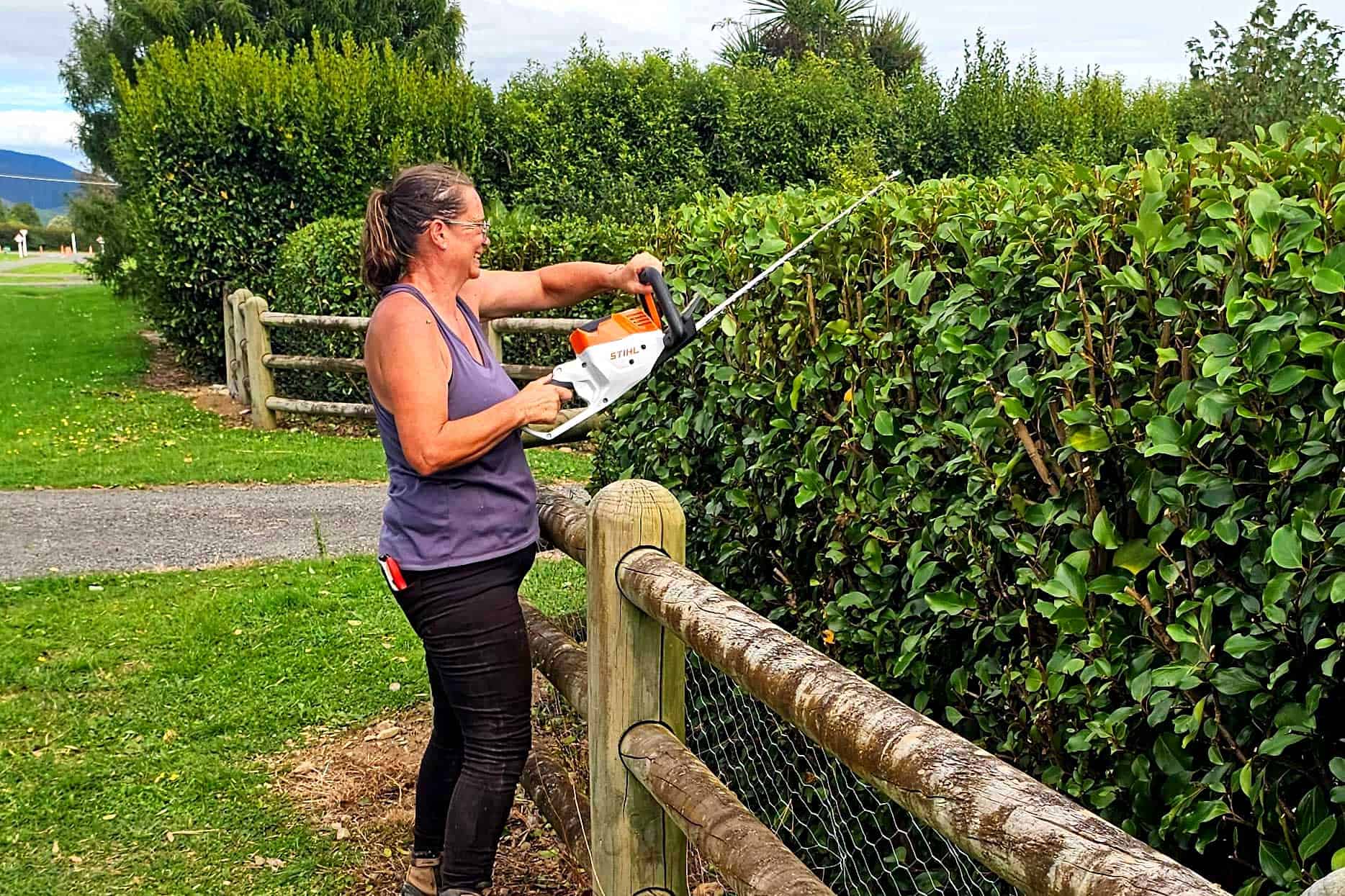 Kim Cutting Hedge