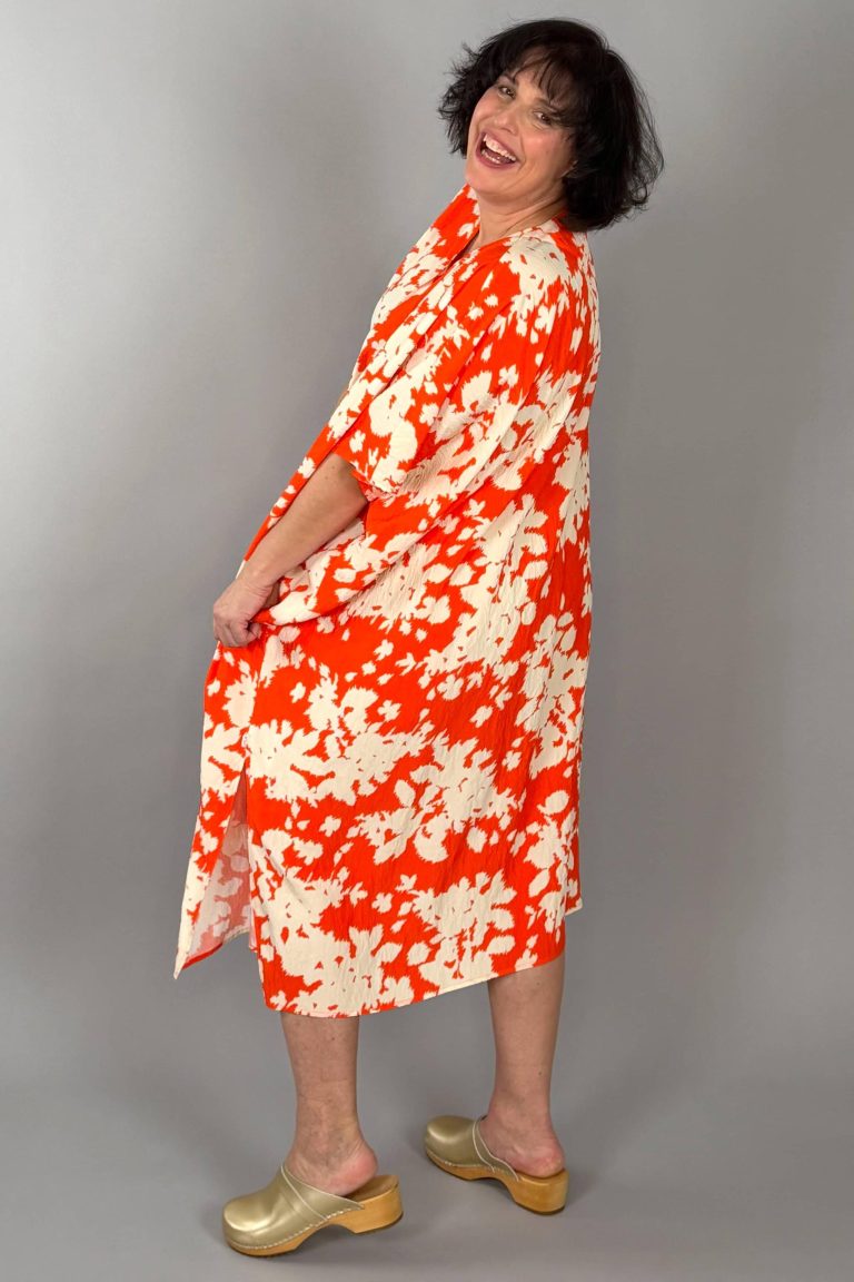 Kaftan Nura mit floralem Muster