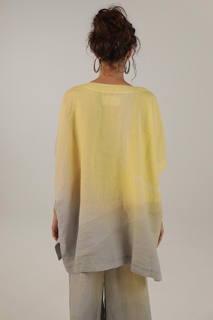 Shirt Kumiar aus 100% Leinen mit Kunst Digitaldruck