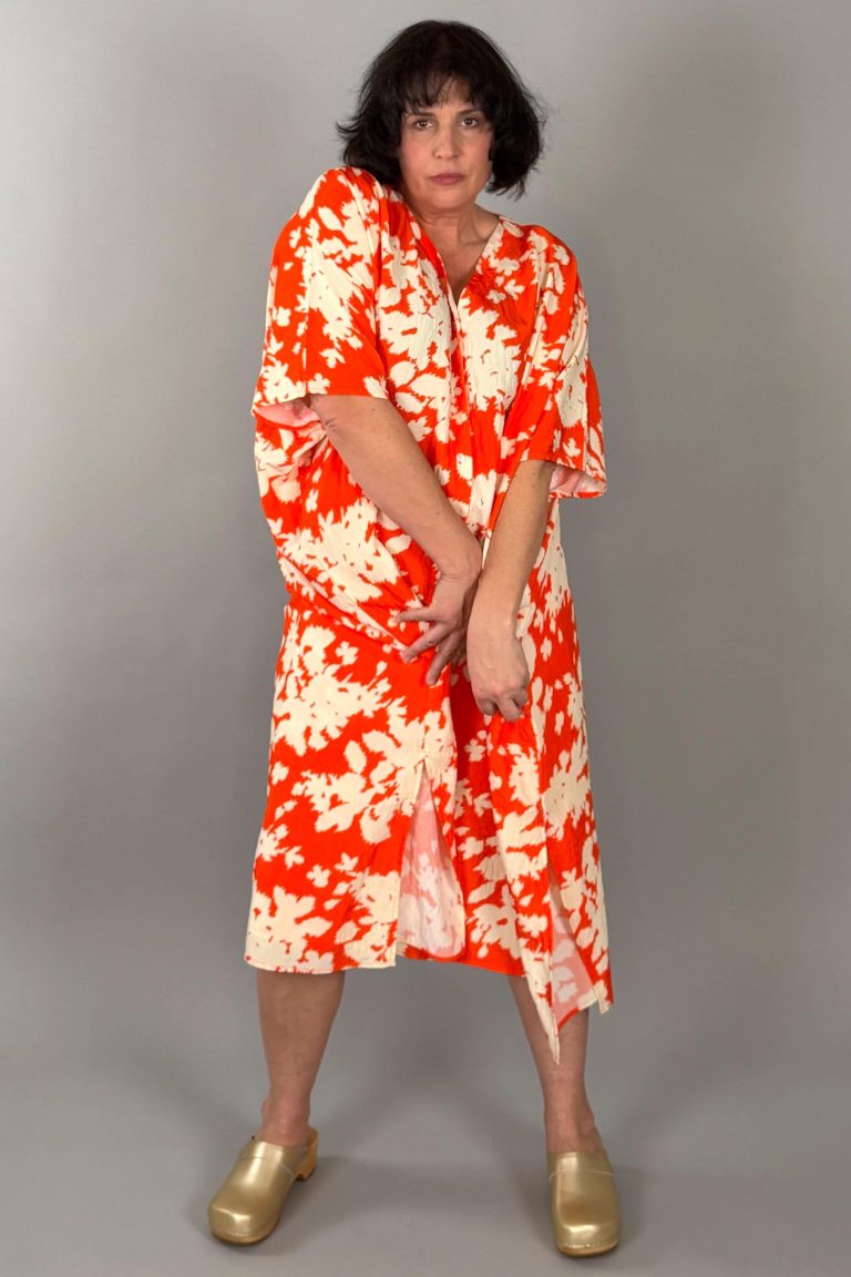 Kaftan Nura mit floralem Muster