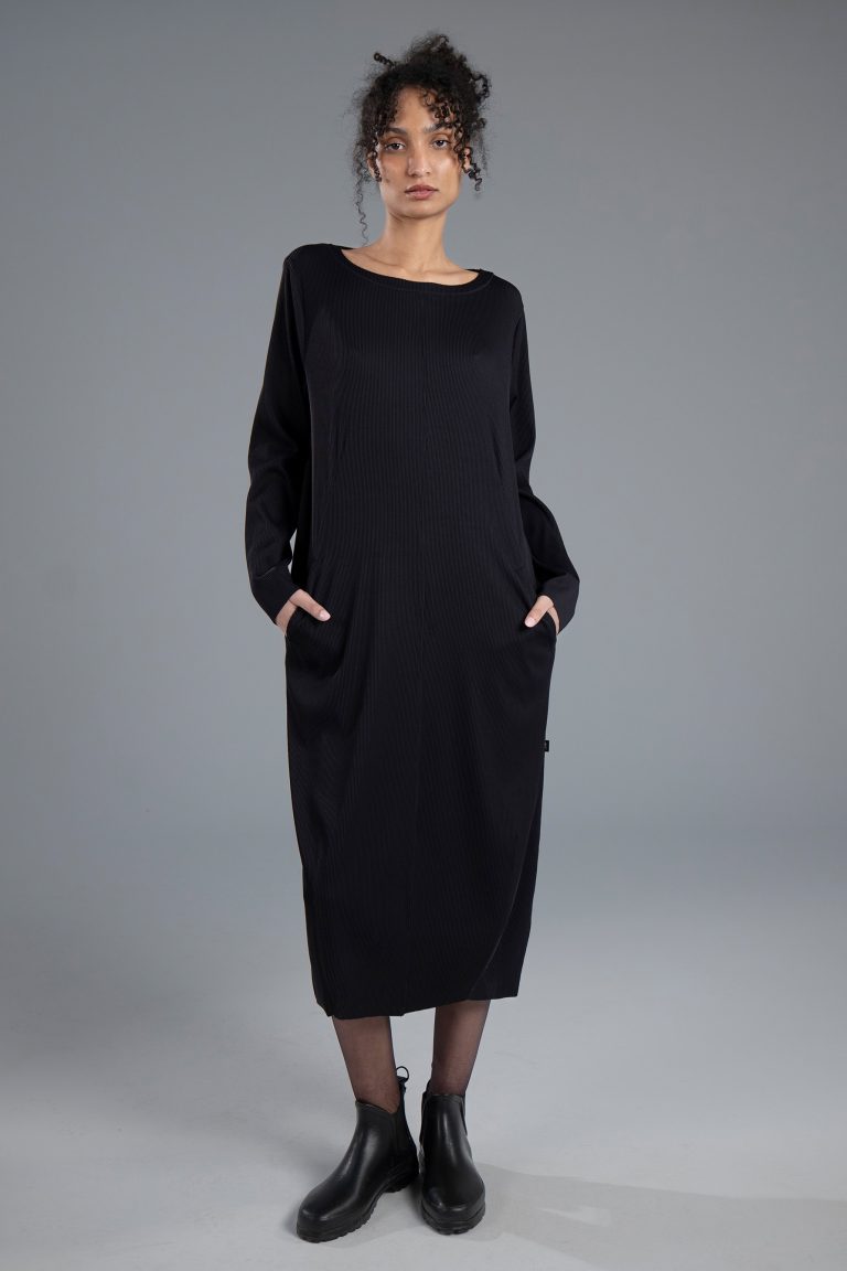 Kleid Vernie aus gerippter, recycelter Mikrofaser