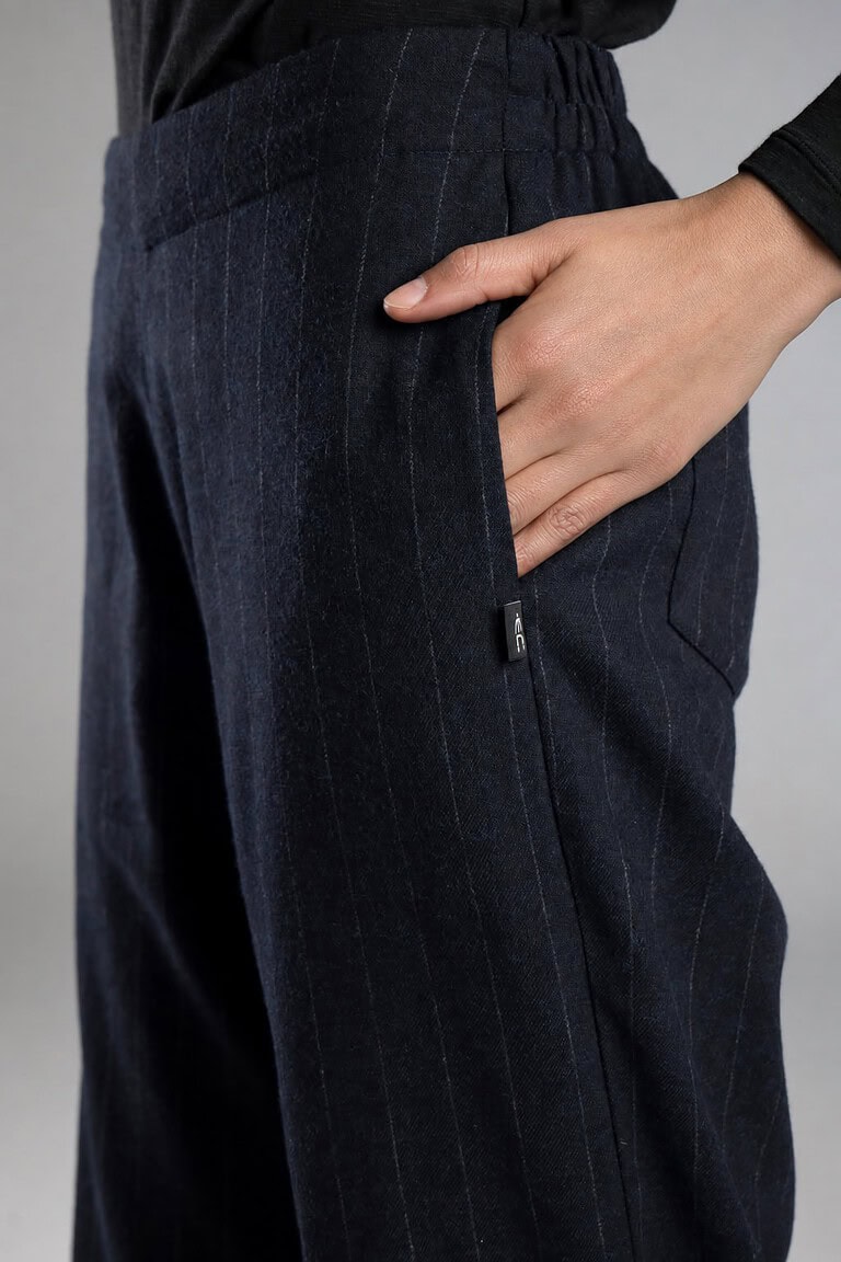 Hose Markala aus Wolle mit Nadelstreifen