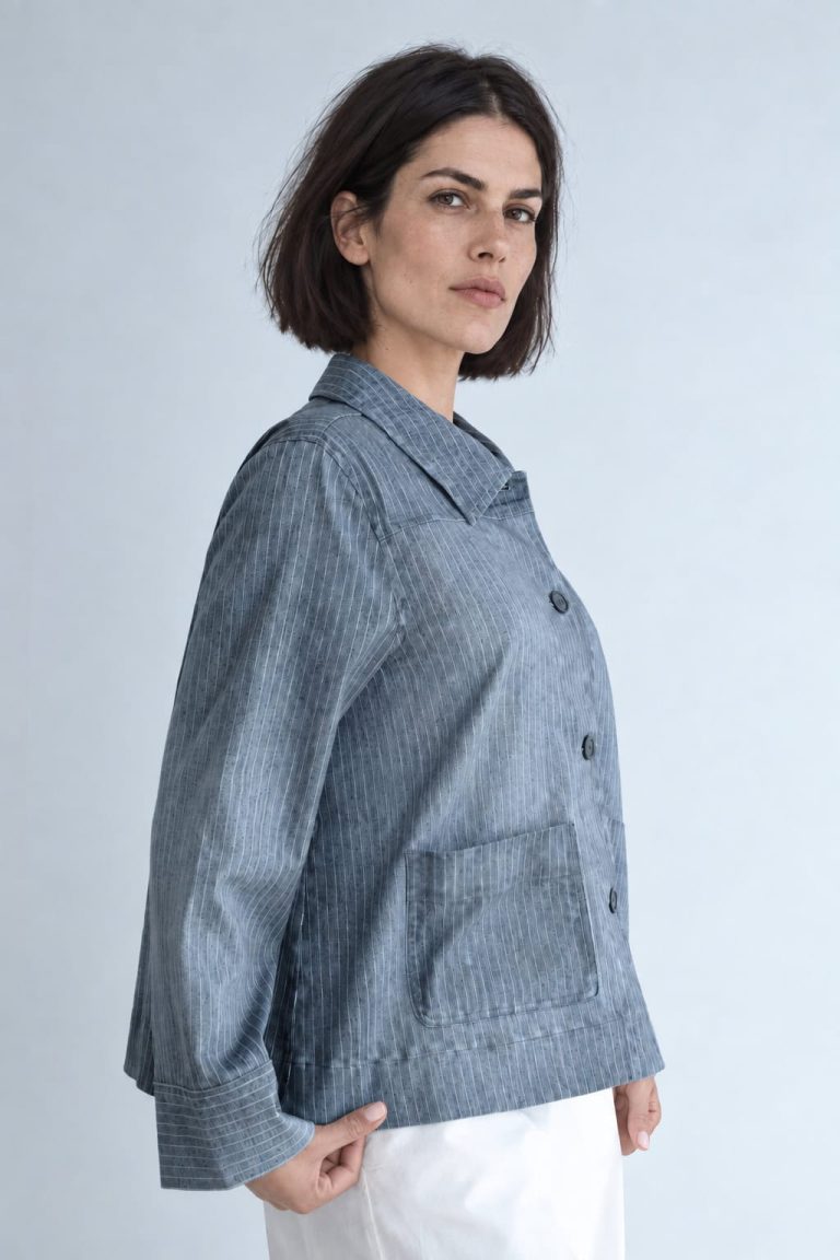Jacke Naipun aus Bio-Baumwoll mit Digitaldruck Nadelstreifen
