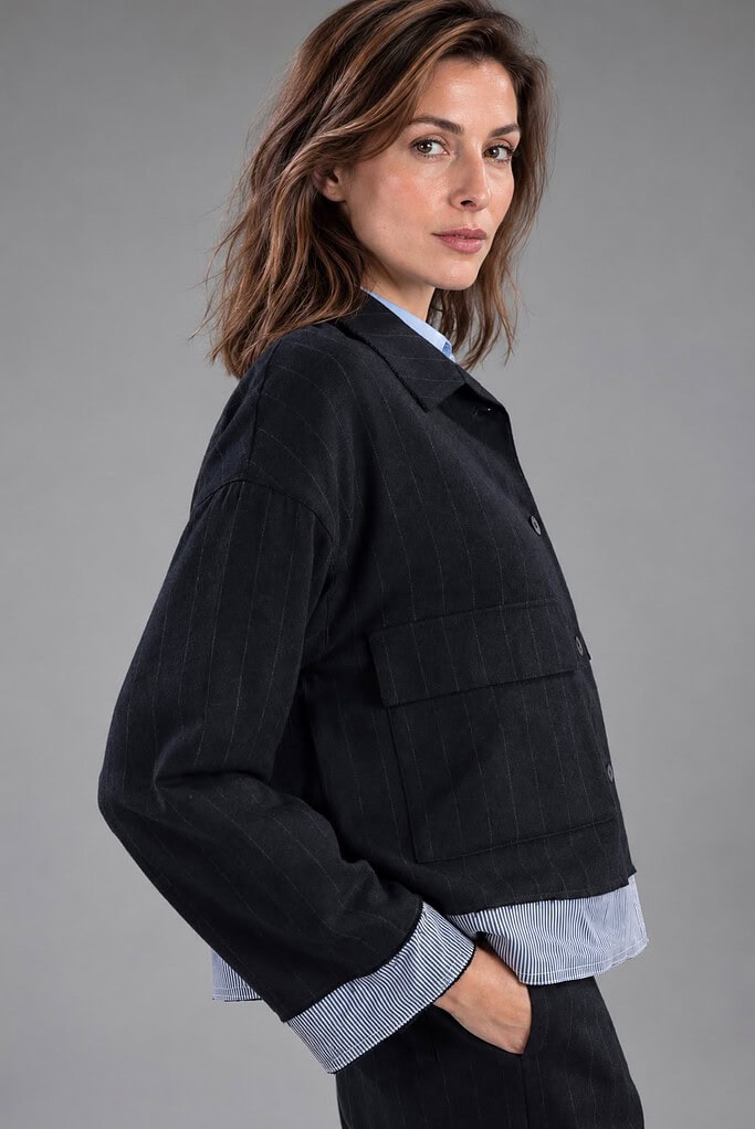 Jacke Manubu aus Wolle mit Nadelstreifen