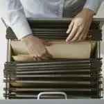 טופס 50 – רוכשים דירה מקבלן? ודאו שיש לו!