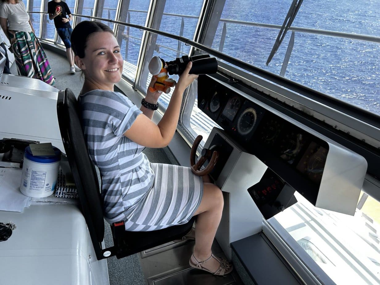 Symphony of the Seas Bridge visit