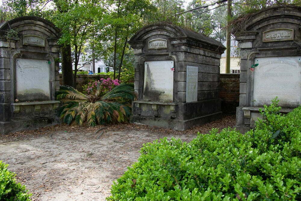New Orleans Cemetery - Lafayette Cemetery No.1 - Emma Jane Explores