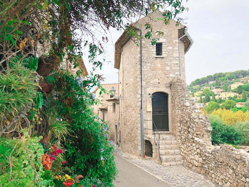 How To Get To Saint-Paul de Vence from Nice - Emma Jane Explores