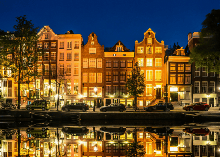 Things To Do In Amsterdam At Night - Emma Jane Explores