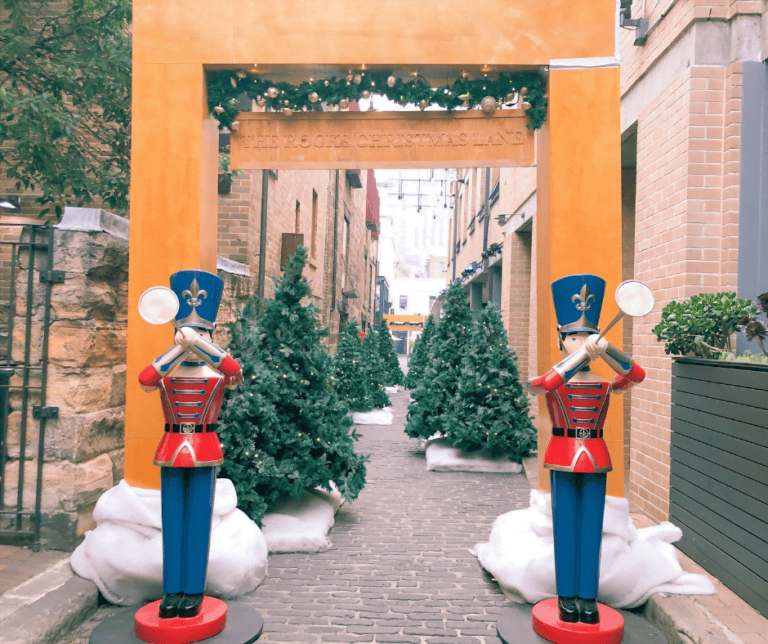 Christmas Decorations in Sydney - Emma Jane Explores