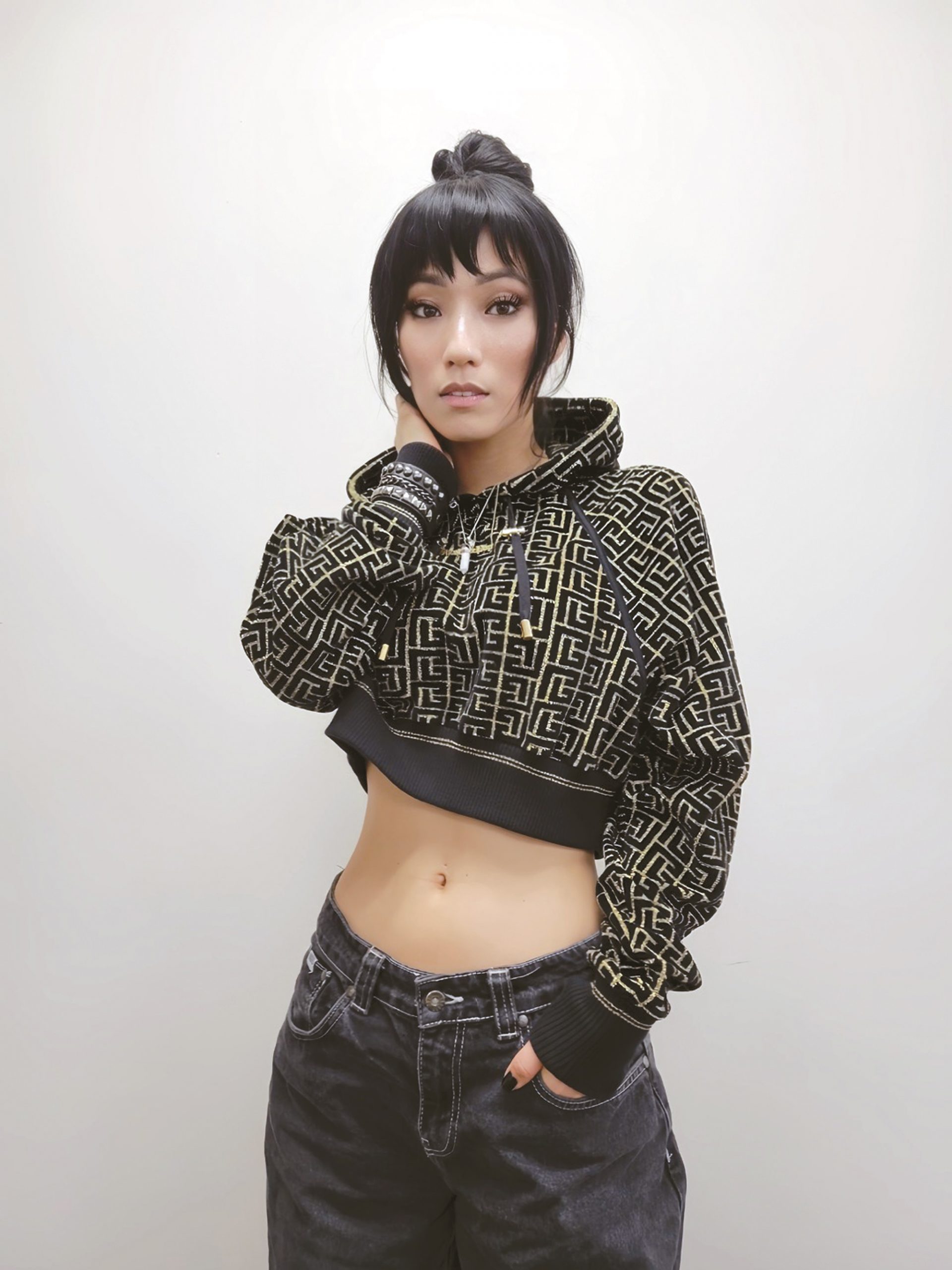 Korean American singer AZRA profile photo in Los Angeles, part of Dodgers Korean Heritage Night coverage